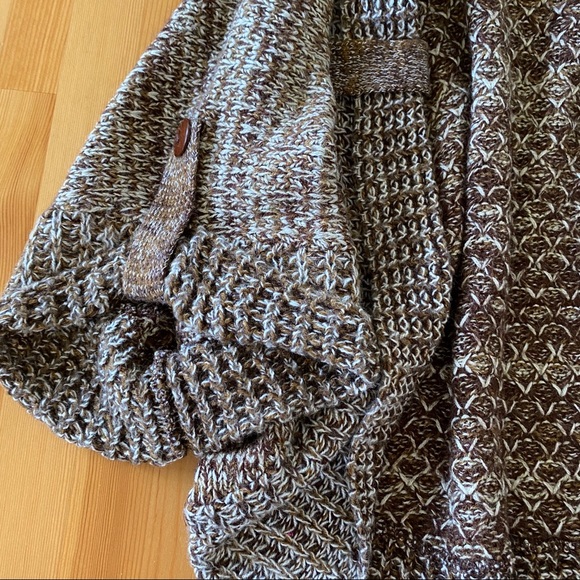 Knit Sweater Shaw - Picture 6 of 11